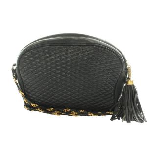 BALLY ショルダーバッグ キルティング レザー チェーンベルト Bロゴ タッセル 斜めがけ ファスナー開閉 黒 ブラック ゴールド色