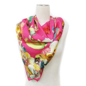 GUCCI スカーフ 大判 シルク ロゴ 魚柄 総柄 マルチカラー ピンク 白 ホワイト