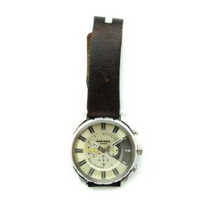 DIESEL ストロングホールド 腕時計 ウォッチ デイト カレンダー付き クロノグラフ ロゴ シルバー色 茶 ブラウン dz-4346