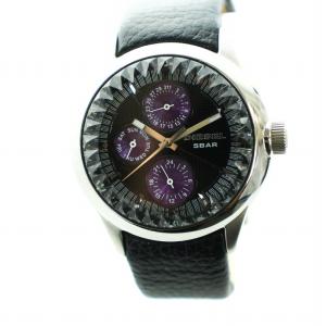 腕時計 ウォッチ クォーツ クロノグラフ 黒文字盤 ロゴ レザーベルト シルバー色 DZ-5126 GY18