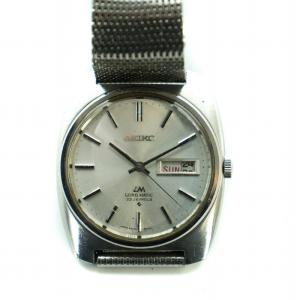 SEIKO LORD MATIC ロードマチック 腕時計 ウォッチ 自動巻き デイデイト 23石 シルバー色 5606-8010