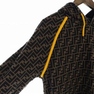 FENDI パーカー プルオーバー ズッカ柄 ブラウン ブラック FY0945 A6ZT