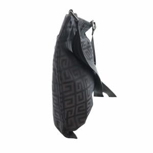 GIVENCHY ショルダーバッグ ロゴ 総柄 ナイロンキャンバス スクエア 茶 ブラウン GY11 /MQ