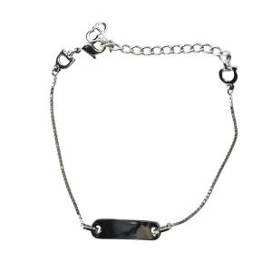 Christian Dior ブレスレット アクセサリー ロゴプレート イエローロゴ シルバー色 GY18 /MQ