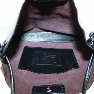COACH ダービー ショルダーバッグ レザー 花 フラワー マグネット ロゴ 黒 ブラック F58661