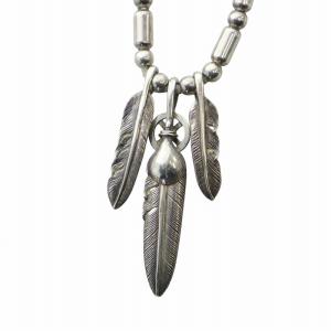 ネックレス フェザー ロゴ ロング シルバーカラー