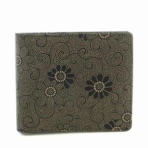 二つ折り財布 コンパクトウォレット 花柄 レザー 和柄 漆 総柄 ベージュ 黒 ブラック /BB MT