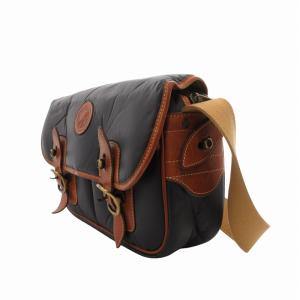 HUNTING WORLD ショルダーバッグ 斜め掛け クロスボディ PVC レザー ロゴ ベルト 紺 ネイビー