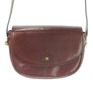 ショルダーバッグ レザー ワンポイント ロゴ 赤 ボルドー /AO16 GY18