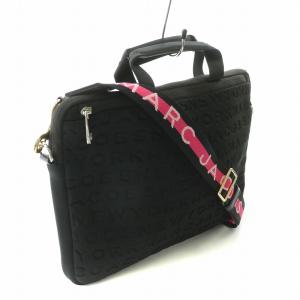 MARC JACOBS PCケース ハンドバッグ ショルダーバッグ ロゴ ブラック 06T-00259210 /NQ GY27