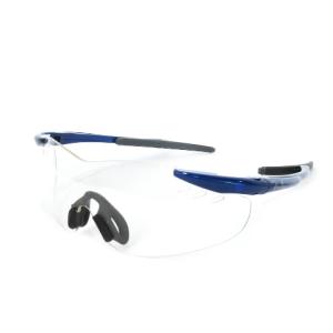 新品同様 Ray-Ban サングラス ORB4391D 偏光レンズ　グリーン Ray-Ban 偏光 サングラス RB4391D 601/9A ウェリントン レイバン