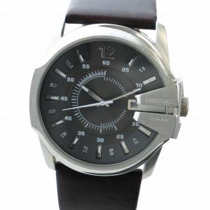 腕時計 ウォッチ クォーツ カレンダー付き グレー文字盤 ロゴ ラウンド レザーベルト シルバー色 茶