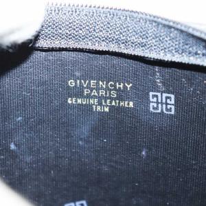 GIVENCHY ヴィンテージ ショルダーバッグ 4G ロゴ PVC レザー 黒 ブラック /AN5 GY11 MT