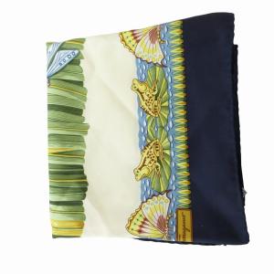 Salvatore Ferragamo スカーフ チーフ シルク 絹 ロゴ 鳥 生物柄 総柄 緑 グリーン /FF GY18