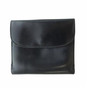 GUCCI 二つ折り財布 ウォレット ロゴ レザー ゴールド金具 黒 ブラック GY11 /MQ OH