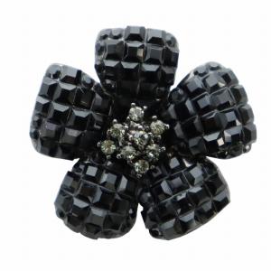 ピンブローチ ラインストーン フラワー ブラック