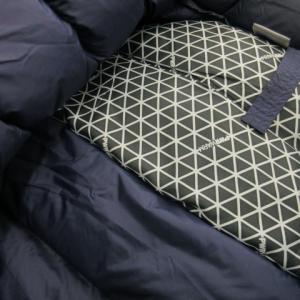 PUMA ダウンベスト マンチェスター・シティ FC ジップアップ ロゴ プリント スポーツ サッカー S 紺 ネイビー