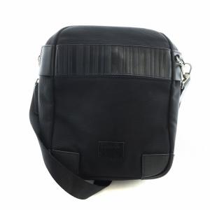 ショルダーバッグ 斜め掛け レザー ナイロン 型押し ロゴ 黒 ブラック APS701 GY18 /MQ