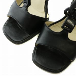 PRADA サンダル レザー スクエアトゥ チャンキーヒール ストラップ チェーン ロゴ 36 23cm 黒 ブラック