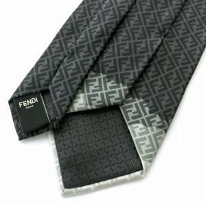FENDI ネクタイ レギュラータイ ズッカ柄 総柄 シルク 絹 グラデーション 黒 ブラック 灰 グレー 白 ホワイト