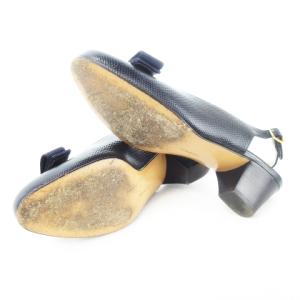 Salvatore Ferragamo BOUTIQUE TESDAY パンプス スリングバック ローヒール ラウンドトゥ ヴァラリボン ロゴ