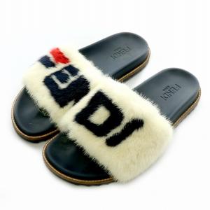 フィラ FILA Leather sandals レザー サンダル ミンクファー 毛皮 ロゴ 白 ホワイト
