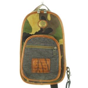 ボディバッグ ショルダーバッグ 斜め掛け バッグハンガー付き ナイロン レザー デニム 迷彩柄 カモフラ