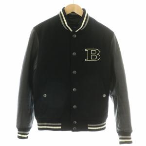 スタジアムジャンパー