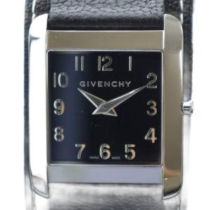 腕時計 スクエア クォーツ 黒文字盤 レザーベルト シルバー色 GV.5200M