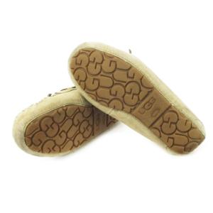 UGG australia モカシン デッキシューズ ローファー スエード ムートン ボア ロゴ型押し 24.0 ベージュ 5612