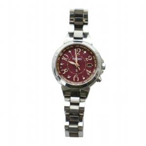 SEIKO ルキア LUKIA 腕時計 ウォッチ ソーラー ラッキーパスポート 赤文字盤 デイト カレンダー付き ロゴ