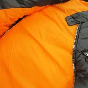 DIESEL ダウンベスト ジップアップ フード収納 ロゴ M 黒 ブラック /AO12 GY18