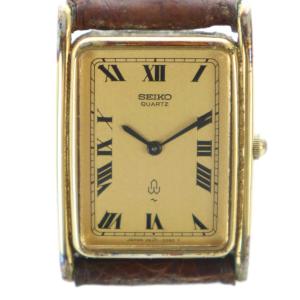 ジャンク品 腕時計 ウォッチ クォーツ スクエア ローマン ロゴ ゴールド文字盤 ゴールド色 2620-5010