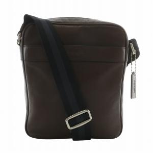 ショルダーバッグ フライトバッグ レザー スクエア ロゴ 型押し 茶色 ブラウン F54782 /XZ