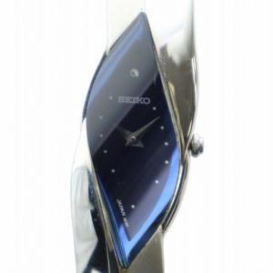 バングルウォッチ ブレスウォッチ クォーツ 青文字盤 シルバーカラー 2E20-753A