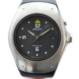 腕時計 ウォッチ 自動巻き カレンダー付き 黒文字盤 ロゴ シルバー色 赤 レッド 3M22-0D40