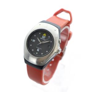 SEIKO 腕時計 ウォッチ 自動巻き カレンダー付き 黒文字盤 ロゴ シルバー色 赤 レッド 3M22-0D40