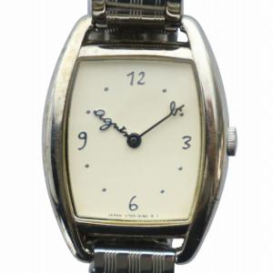 腕時計 ウォッチ クォーツ スクエア ロゴ シルバー色 V700-5110 GY18 /MQ