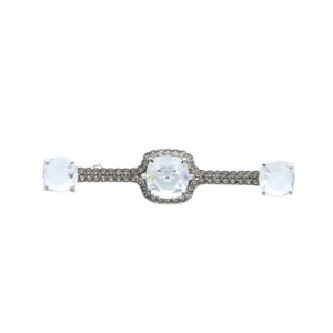 ピンブローチ アクセサリー ロゴ クリスタル スクエア シルバー色 GY11 /MQ