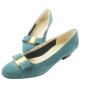 BOUTIQUE VARA パンプス ローヒール スクエアトゥ スエード レザー 革 ヴァラリボン ロゴ