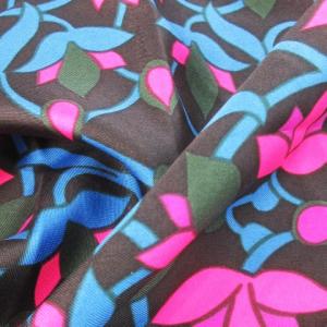 GIVENCHY スカーフ スクエア シルク 絹 オリエンタル 唐草 ハート 総柄 ロゴ 黒 ブラック ピンク /CK29