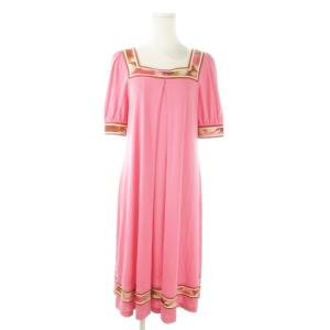 ひざ丈ワンピース スクエアネック 半袖 ストレッチ 花柄 ロゴ M ピンク /AO20 GY18