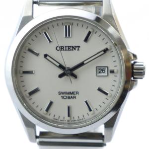 腕時計 ウォッチ クォーツ 白文字盤 カレンダー付き ロゴ シルバー色 UNB4-C0-C GY18 /MQ