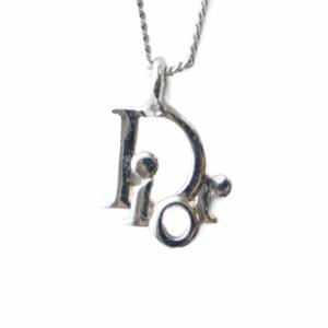 ネックレス アクセサリー ペンダント ロゴ シルバー色 GY11 /MQ OH