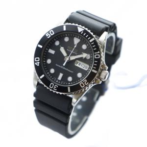 SEIKO ダイバーズウオッチ 腕時計 自動巻き デイト カレンダー 黒文字盤 シルバー色 7S26-0040