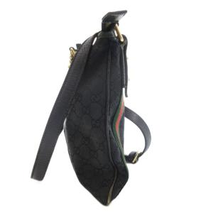 GUCCI ショルダーバッグ 斜め掛け クロスボディ 黒 ブラック GG柄 シェリーライン キャンバス 144388