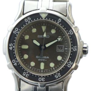 スキューバ 3E25-0A40 腕時計 ウォッチ クォーツ カレンダー付き ロゴ シルバー色 GY18