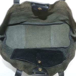 IL BISONTE ハンドバッグ ブラック