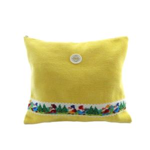 ポーチ 小物入れ シュニール織 ロゴ 小人柄 総柄 黄 イエロー GY11 /MQ