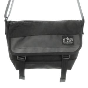 ブラックレーベル 黒タグ ショルダーバッグ メッセンジャーバッグ ナイロン ロゴ 黒 ブラック /MN12